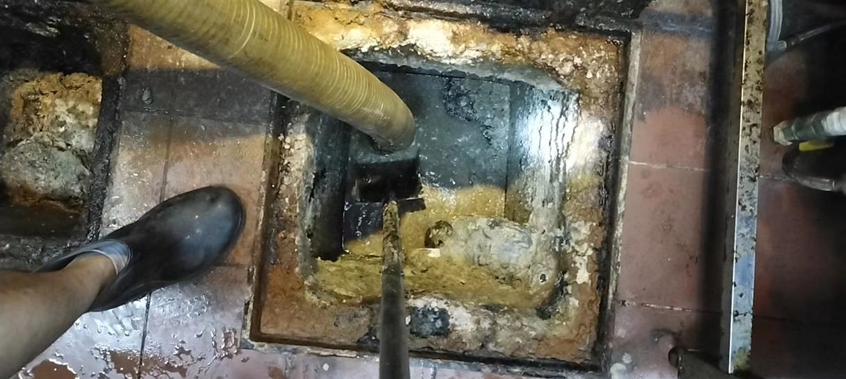 永和污水池清理一般都有毒气，怎么预防中毒呢？